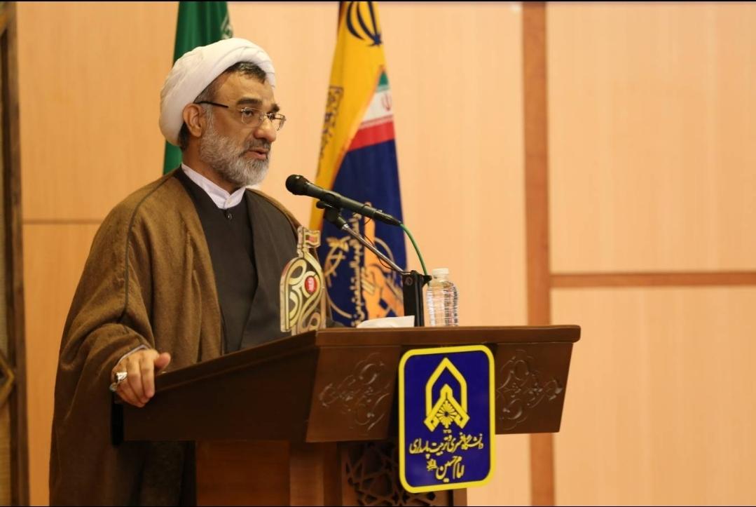 استاد خسروپناه:انقلاب اسلامی از تجزیه ایران جلوگیری کرد